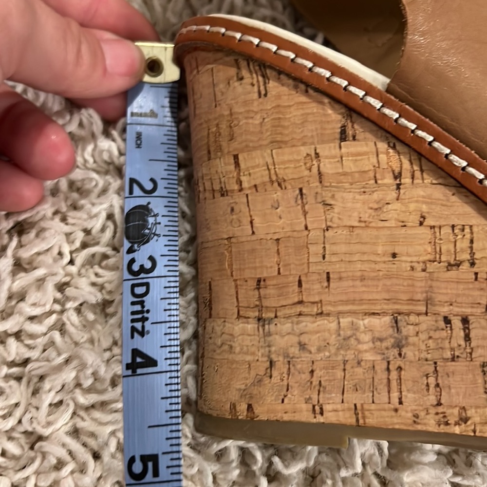 Cream & Tan Wedges - Picture 6 of 6